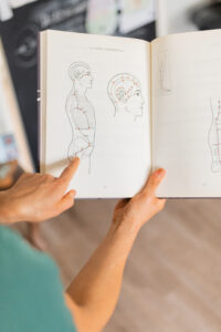 wellness Breda, balans, balance, massage Breda, Sheila Haanstra-van Kan, EsZensa wellness, holistische wellness praktijk breda, holisme, wellness, ontspanning, balans, gezondheid, rust, workshops, holistisch, energiebalans, consulten, therapie, healing, coaching, wellness producten, bodybutters, aromatherapie, hooggevoelige, wellness, massage, healing, coaching, ontspanningsmassage, holistische therapie, holistisch therapeut, hooggevoelig, integraal therapeut, integrale therapie, massages